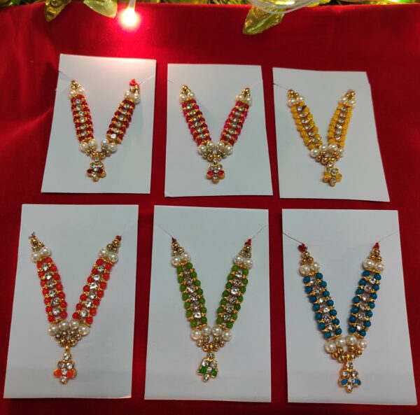 Flower moti mala for suitable size [3-6]