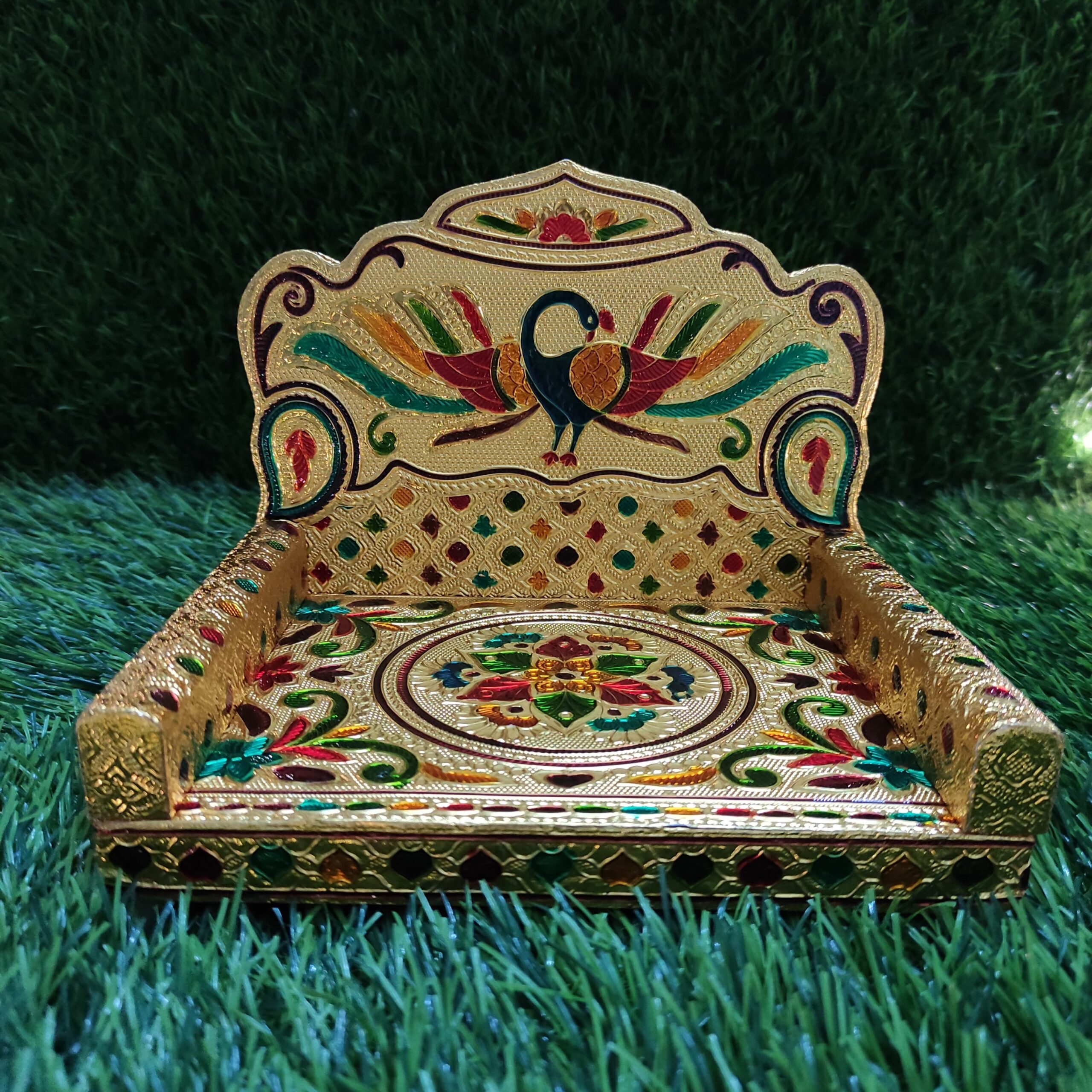 Royal Feather Singhasan