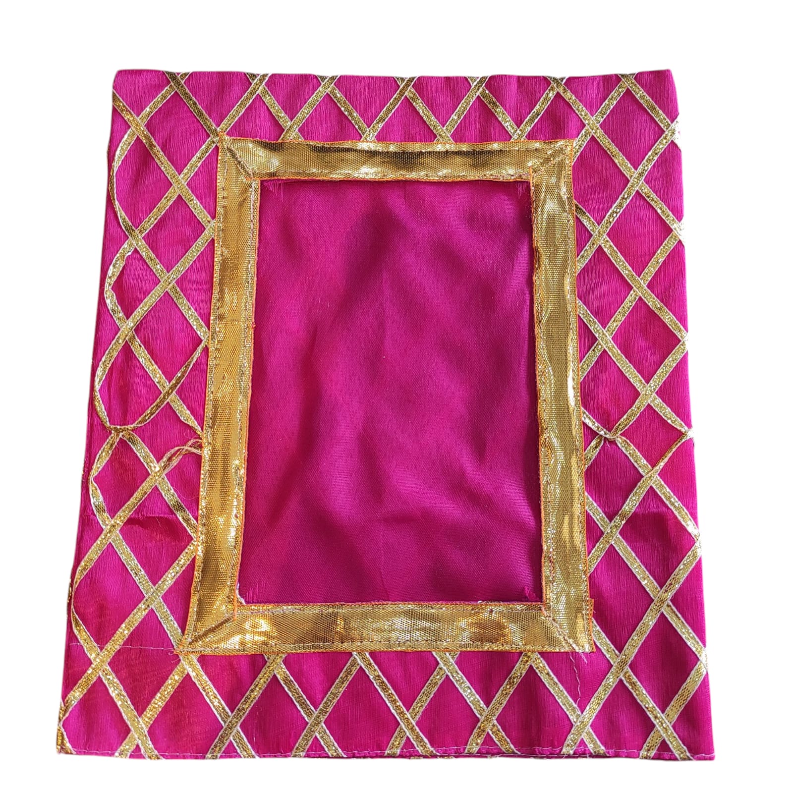 Ready-made photo chunri